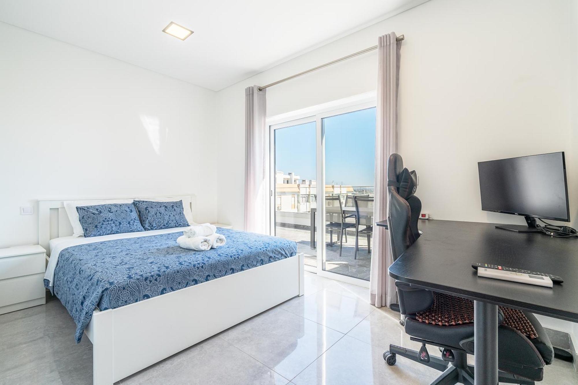 New Luxury Penthouse Beachfront In The Algarve Armação de Pêra Extérieur photo